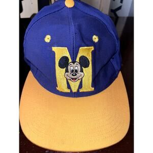 Mickey Mouse vintage 90s hat purple snapback